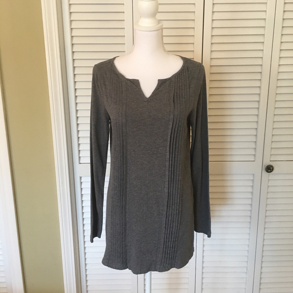 Land’s End Stylish Gray Knit Long Sleeve Tunic with Pleats Size Small Tall